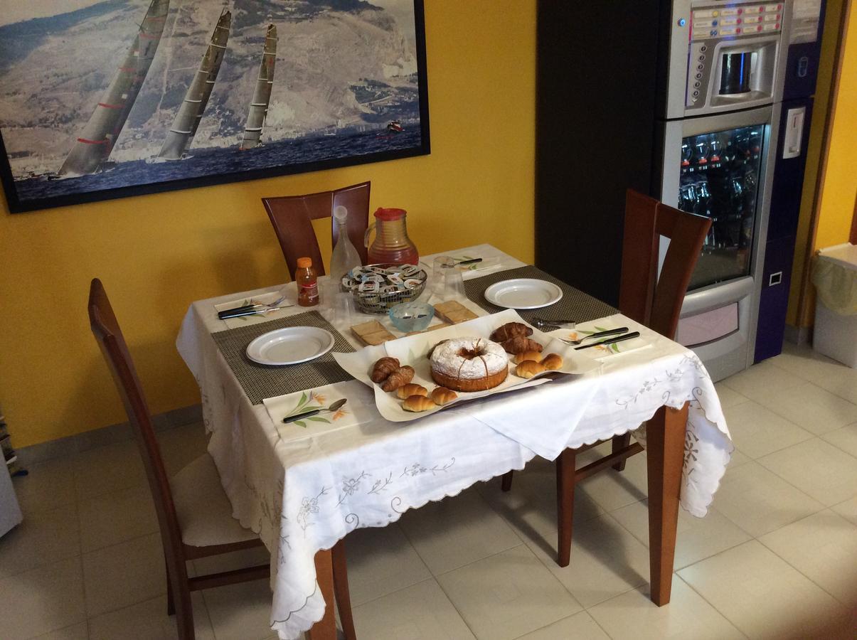 Orlando Vacanze Camere Erice Εξωτερικό φωτογραφία